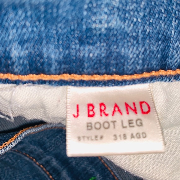 J Brand Jeans Bootcut •SZ 26 - Picture 5 of 8